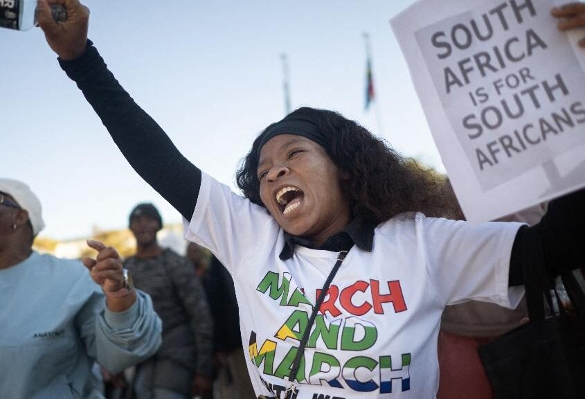 Ghana evacuates 300 citizens from South Africa amid rising anti-immigrant tensions