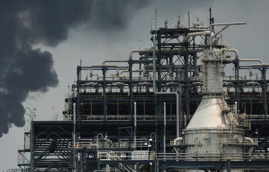Nigeria seeks IEA associate membership amid global oil supply shock